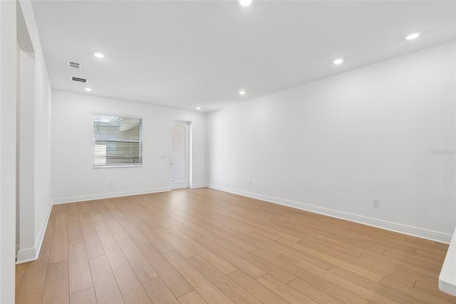 8105 SEAFLOWER PARKWAY, Bradenton, FL 34210