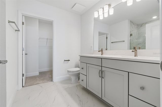 8105 SEAFLOWER PARKWAY, Bradenton, FL 34210