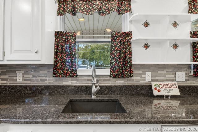 73949 Park Place, Wagoner, OK 74467