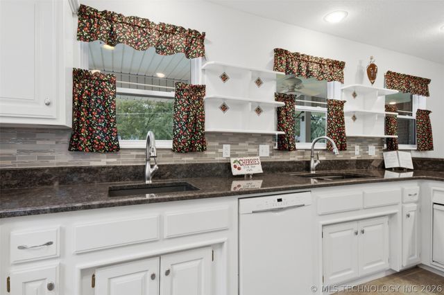 73949 Park Place, Wagoner, OK 74467