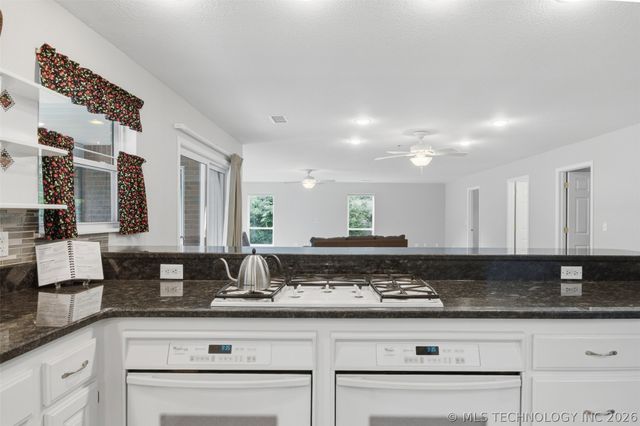73949 Park Place, Wagoner, OK 74467