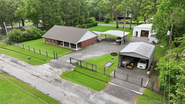 73949 Park Place, Wagoner, OK 74467