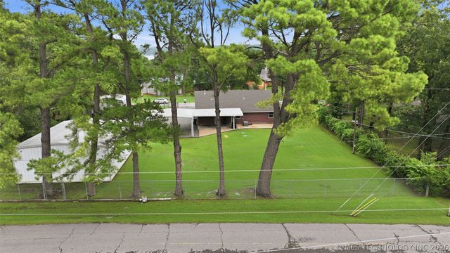 73949 Park Place, Wagoner, OK 74467