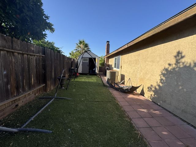 6904 Winlock Ave, Citrus Heights, CA 95621