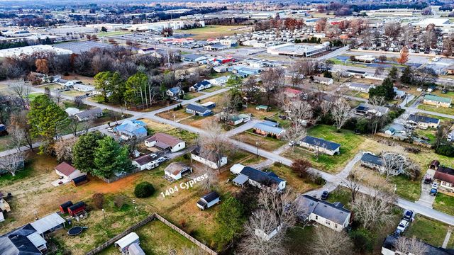 1404 Cypress St, Shelbyville, TN 37160