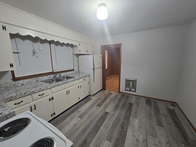 1404 Cypress St, Shelbyville, TN 37160