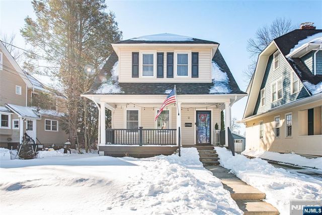 12 Ward Place, Caldwell, NJ 07006