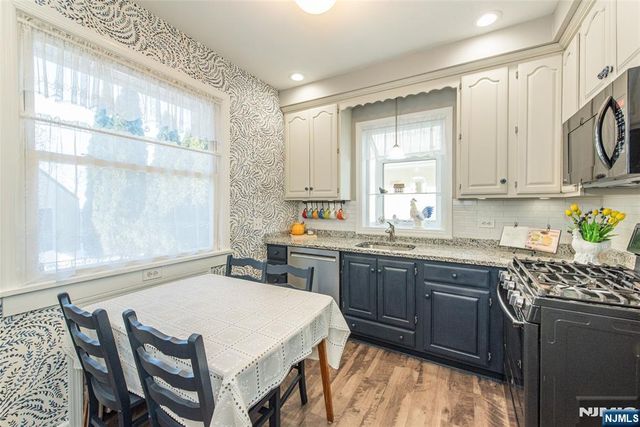 12 Ward Place, Caldwell, NJ 07006