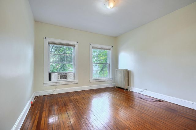 205 E 32ND, Baltimore, MD 21218