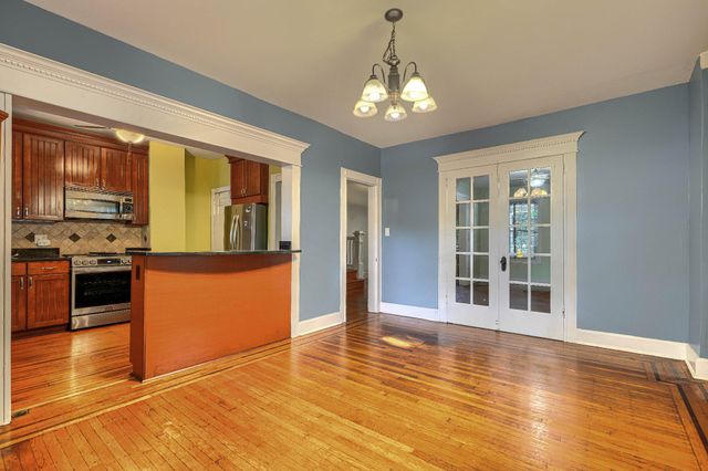 205 E 32ND, Baltimore, MD 21218