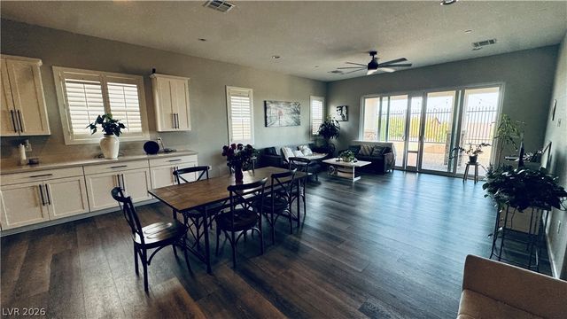 7406 Hadnot Street, Las Vegas, NV 89166