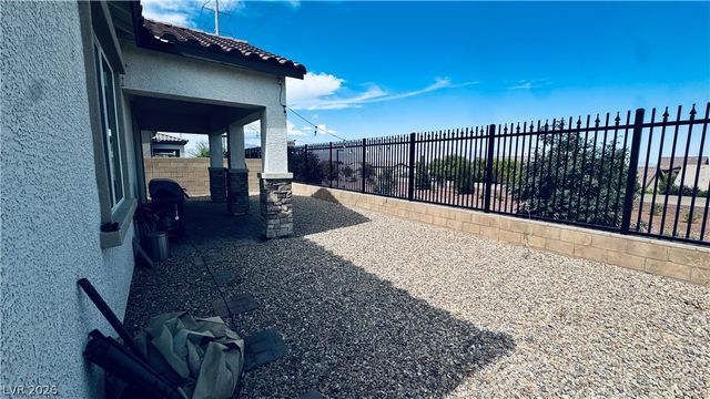 7406 Hadnot Street, Las Vegas, NV 89166