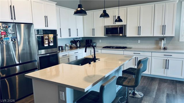 7406 Hadnot Street, Las Vegas, NV 89166