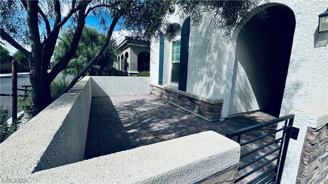 7406 Hadnot Street, Las Vegas, NV 89166