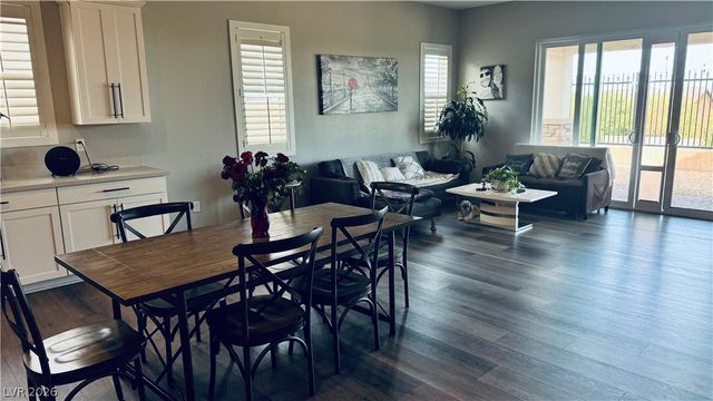 7406 Hadnot Street, Las Vegas, NV 89166