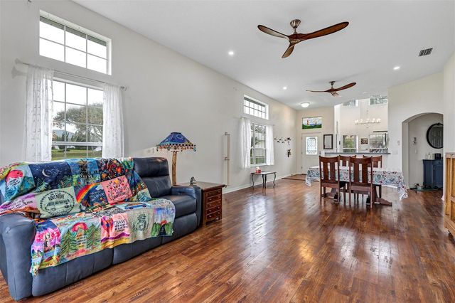 5481 BOUNTY CIRCLE, Tavares, FL 32778