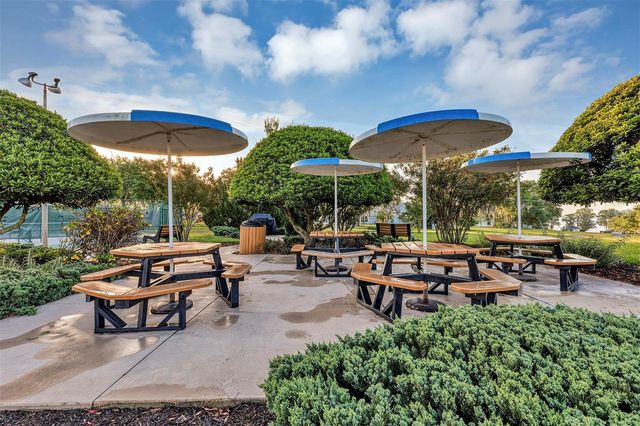 5481 BOUNTY CIRCLE, Tavares, FL 32778