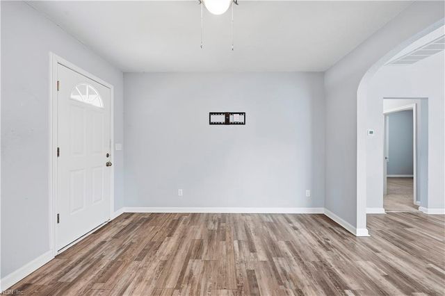 3705 Nottaway ST, Norfolk, VA 23513