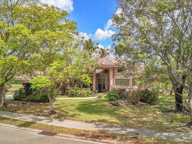 5111 NW 104th Avenue, Coral Springs, FL 33076