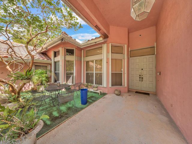 5111 NW 104th Avenue, Coral Springs, FL 33076