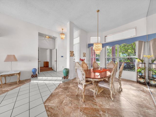 5111 NW 104th Avenue, Coral Springs, FL 33076