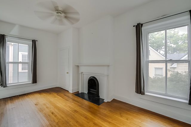 377 S Upper Street, Lexington, KY 40508