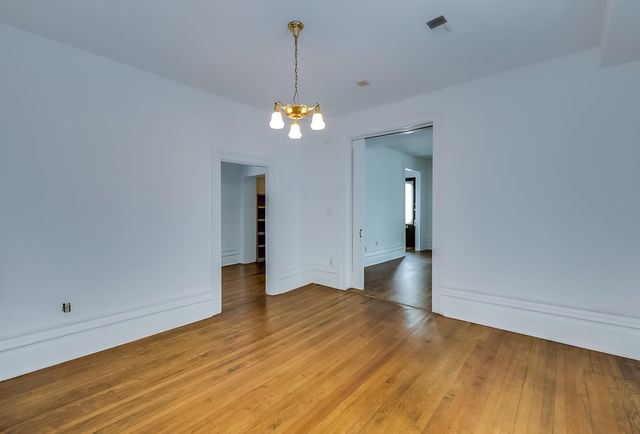 377 S Upper Street, Lexington, KY 40508