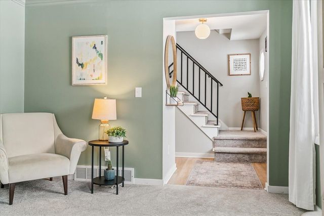 1436 Banbury Avenue, Grand Rapids, MI 49505