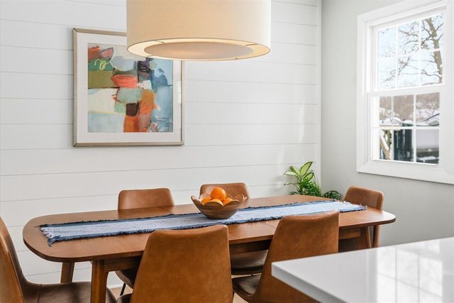 1436 Banbury Avenue, Grand Rapids, MI 49505