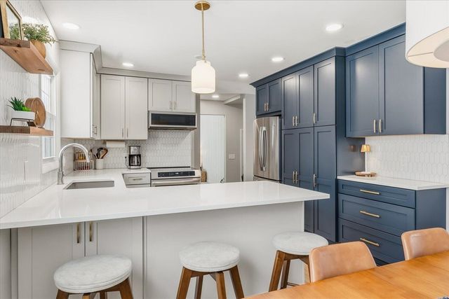 1436 Banbury Avenue, Grand Rapids, MI 49505