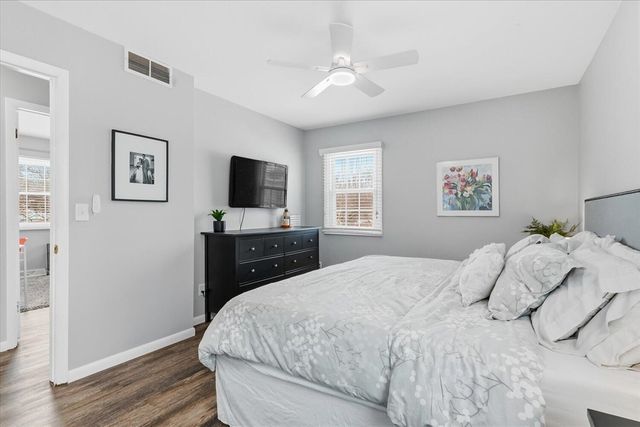 1436 Banbury Avenue, Grand Rapids, MI 49505