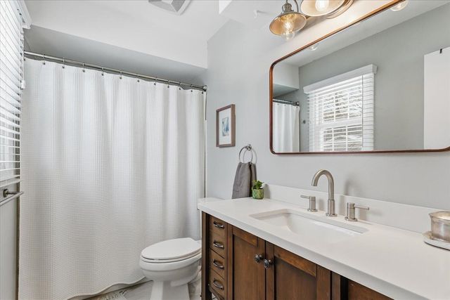 1436 Banbury Avenue, Grand Rapids, MI 49505