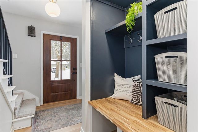 1436 Banbury Avenue, Grand Rapids, MI 49505