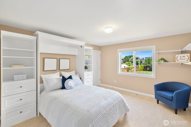 21715 31st St. E., Lake Tapps, WA 98391