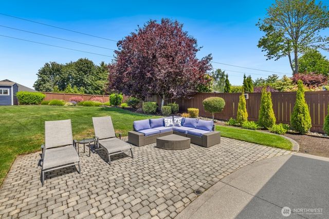 21715 31st St. E., Lake Tapps, WA 98391