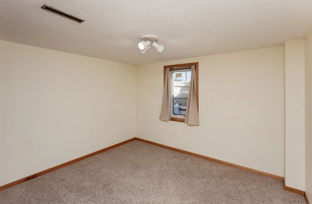 602 North Street, Maxwell, IA 50161