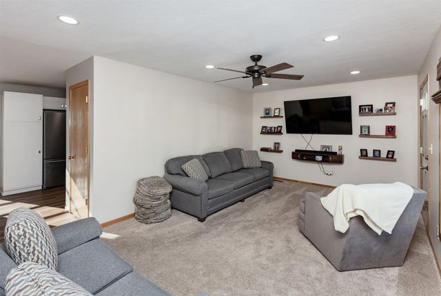 602 North Street, Maxwell, IA 50161