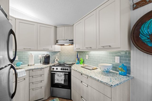 6001 - 1040 S Kings Hwy., Myrtle Beach, SC 29575