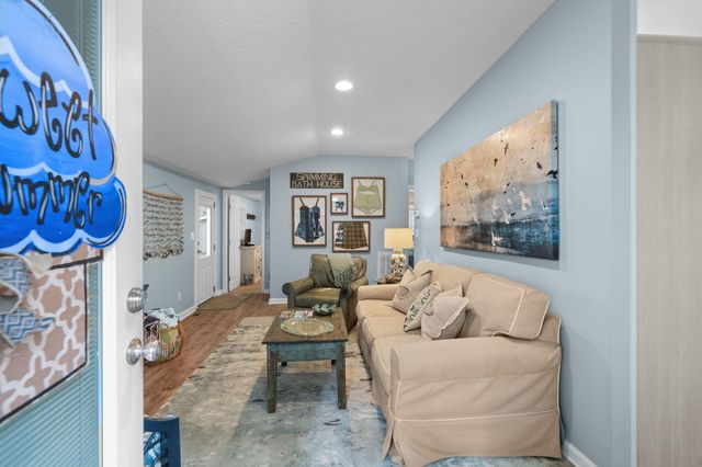 6001 - 1040 S Kings Hwy., Myrtle Beach, SC 29575