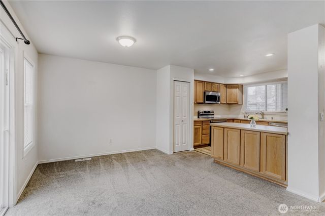 18012 Champions Drive, Arlington, WA 98223