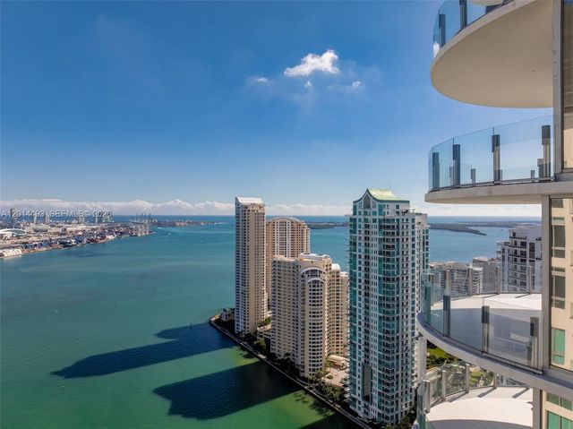 300 Biscayne Blvd Way 3801, Miami, FL 33131