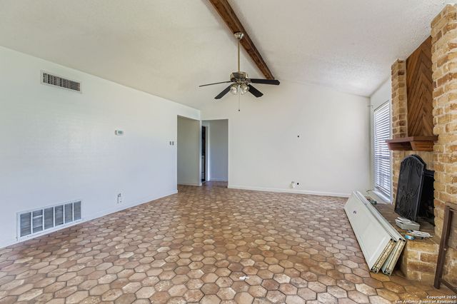 9307 Valley Bend, San Antonio, TX 78250