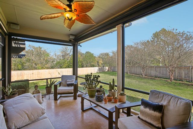 103 Enchanted Woods TRL, Buda, TX 78610