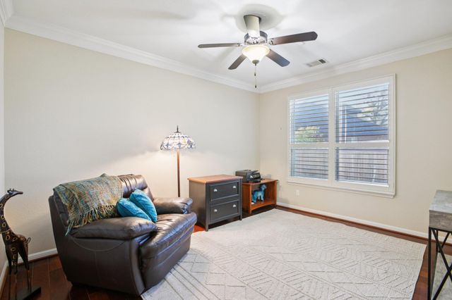 103 Enchanted Woods TRL, Buda, TX 78610