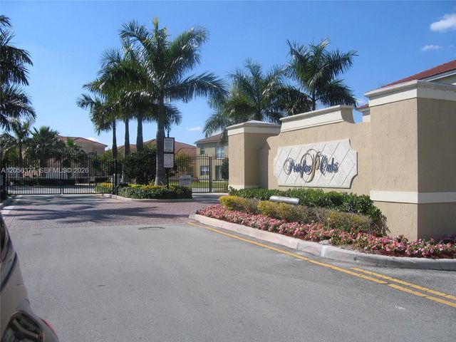 3415 NE 9th Dr 202, Homestead, FL 33033