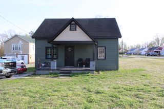 321 W Short St, Manchester, TN 37355