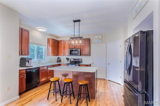 2457 Dunheath Lane, Dardenne Prairie, MO 63368
