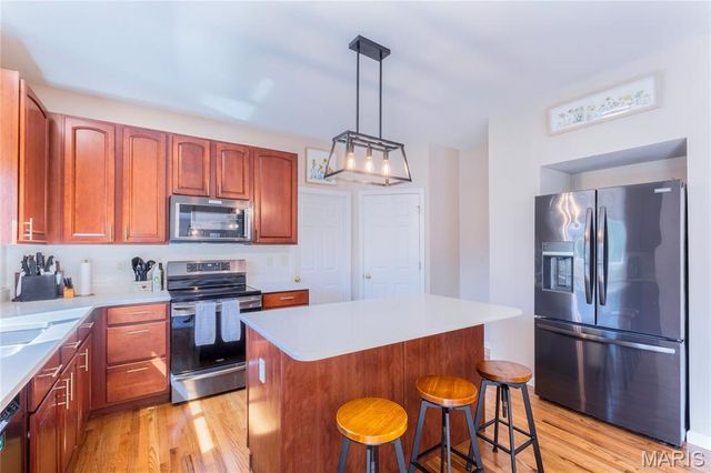 2457 Dunheath Lane, Dardenne Prairie, MO 63368
