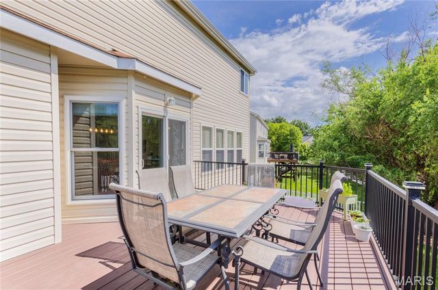 2457 Dunheath Lane, Dardenne Prairie, MO 63368