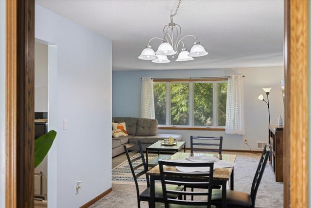 1989 N Park Drive, Saint Paul, MN 55119